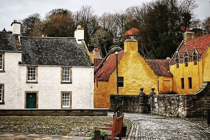 Outlander Filming Locations Private Guided Tour from Edinburgh