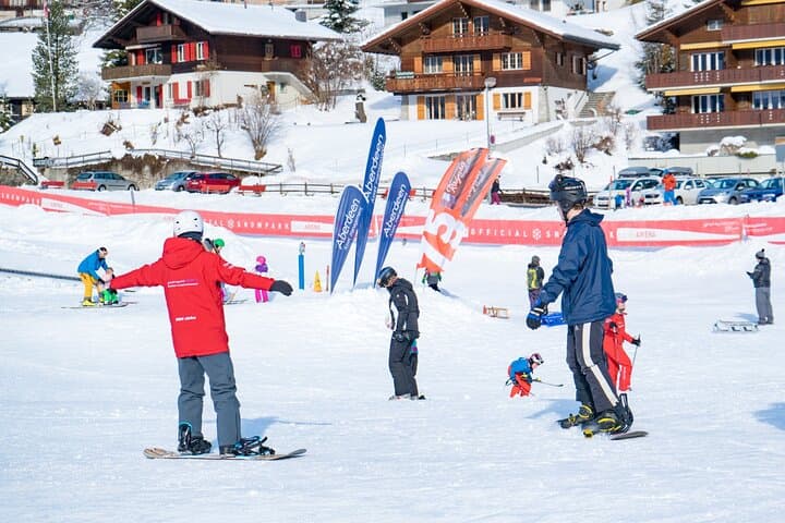 Beginner Snowboard Day in Grindelwald — Learn on Bodmi Arena beneath the Eiger photo 4