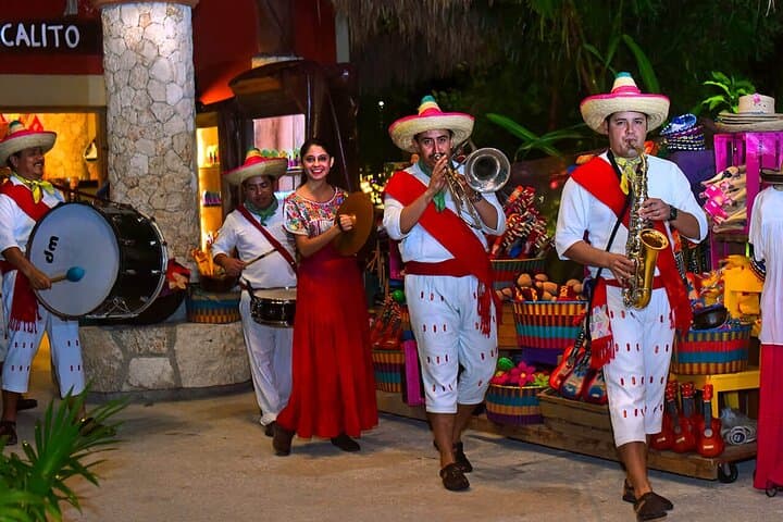Xoximilco Cancun Night: Trajinera Dinner Cruise with Live Mariachi & Transport photo 3