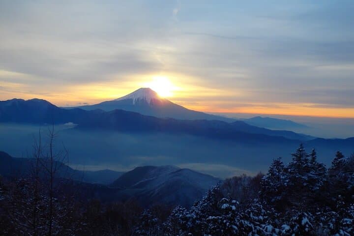 Overnight Pilgrimage: 2-Day Guided Hike & Authentic Temple Stay on Shichimenzan