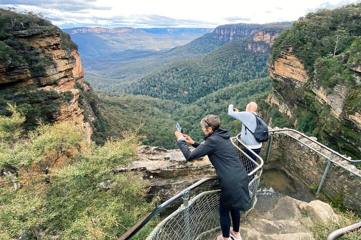 Ultimate Blue Mountains Private Tour: Scenic World, Wildlife Encounters & Parramatta River Ferry