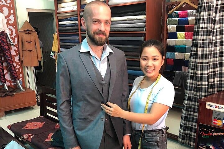 Hoi An Walking Tour: Market Food, Tailors & Traditional Massage photo 6