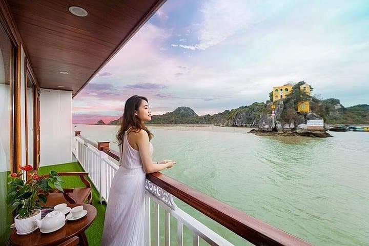 Luxury Lan Ha Bay Cruise: 2-Night Halong & Cat Ba Island Escape photo 1