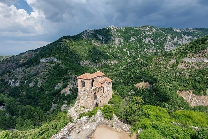 Day Trip from Sofia: Plovdiv, Asen's Fortress & Bachkovo Monastery