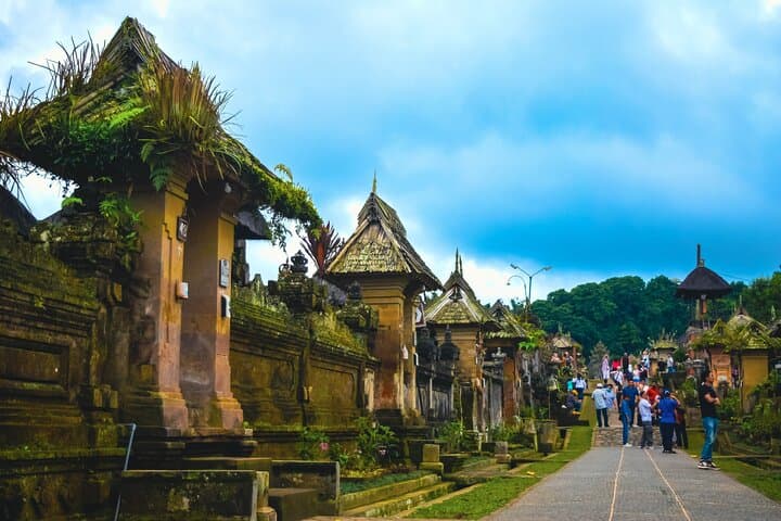 Explore Bali’s Cultural Heart: Private Heritage Tour to Penglipuran, Blahbatuh & Mount Batur photo 5