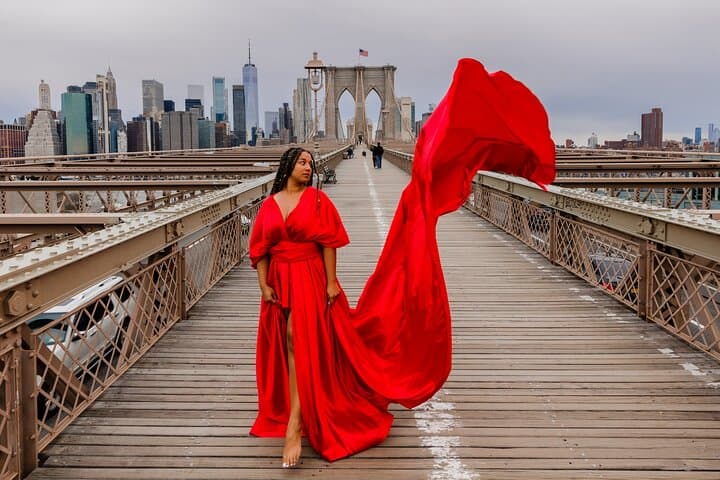 Flying-dress Photoshoot on Brooklyn Bridge & DUMBO: Iconic NYC Portrait Session photo 6