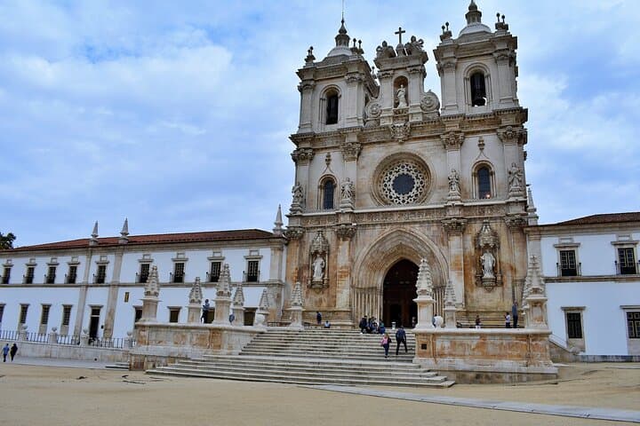 Day Trip to Fátima, Batalha & Alcobaça Monasteries from Coimbra photo 3
