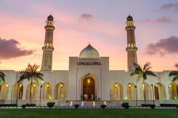 Salalah City Private Tour: 4-Hour Cultural Highlights & Frankincense Heritage photo 2