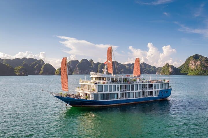 Verdure Lotus Classic: 2-Day Halong Bay & Lan Ha Bay Overnight Cruise photo 1