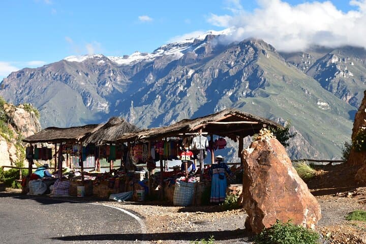 Colca Canyon 2-Day Adventure Trek: Sangalle Oasis & Condor Views photo 3