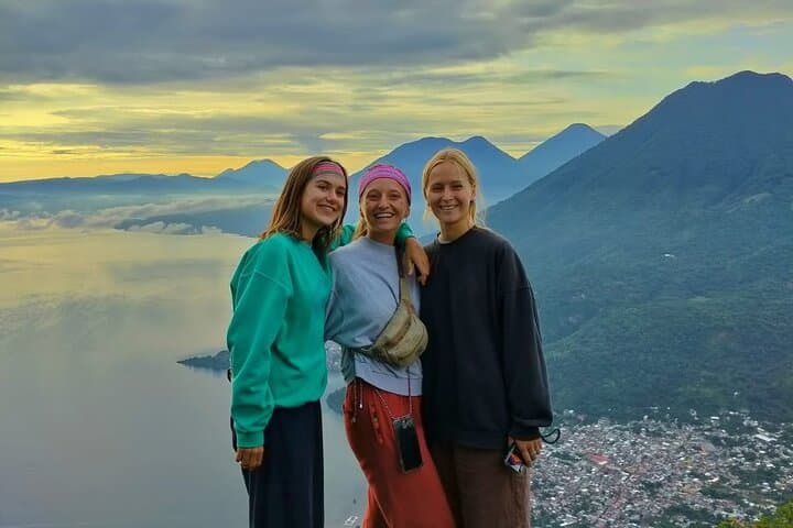 Sunrise Hike to Indian's Nose (Rostro Maya) — Lake Atitlán Sunrise Viewpoint photo 1