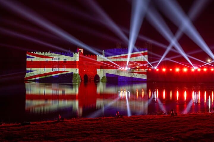 Christmas at Leeds Castle: Private Winter Castle Tour from London photo 3
