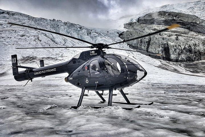 Mt Cook Supreme Helicopter Flight: 4 Glaciers & 2 Snow Landings (60 min)