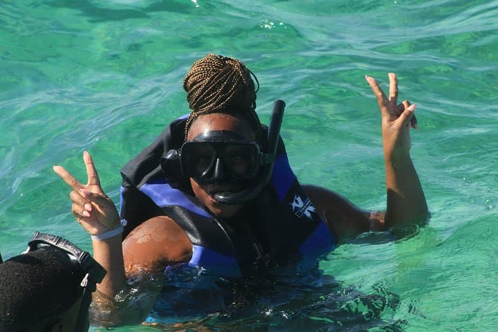 Private Catamaran to Bibijagua Beach: Snorkel, Natural Pool & Dolphin Views photo 4