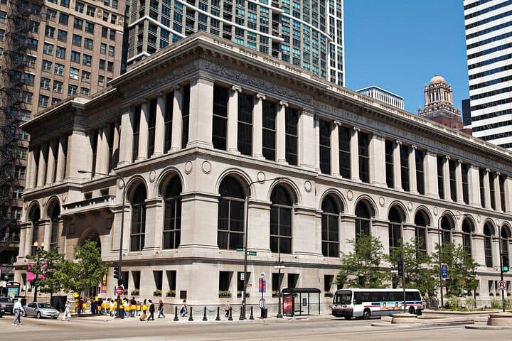 Inside Chicago's Loop: Private Architecture Walking Tour of Historic Skyscrapers photo 5