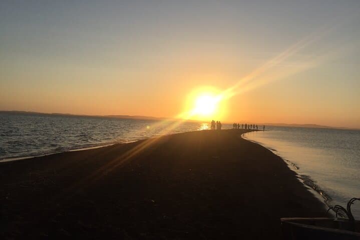 Ometepe Island One-Day Circuit: Volcano Hikes, Petroglyphs & Charco Verde photo 2