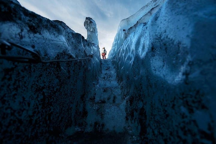 Iceland South Coast Ice Cave & Jökulsárlón: 2-Day Glacier Hike and Northern Lights photo 4