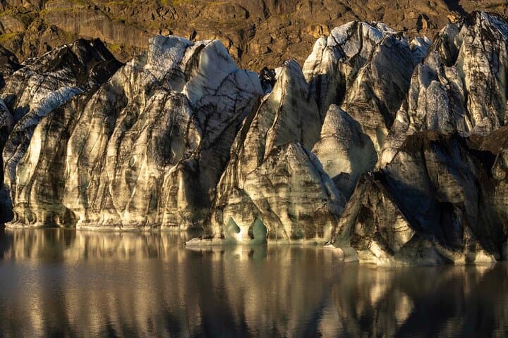 Iceland South Coast Private Full-Day Tour: Seljalandsfoss, Skógafoss & Solheimajokull photo 3