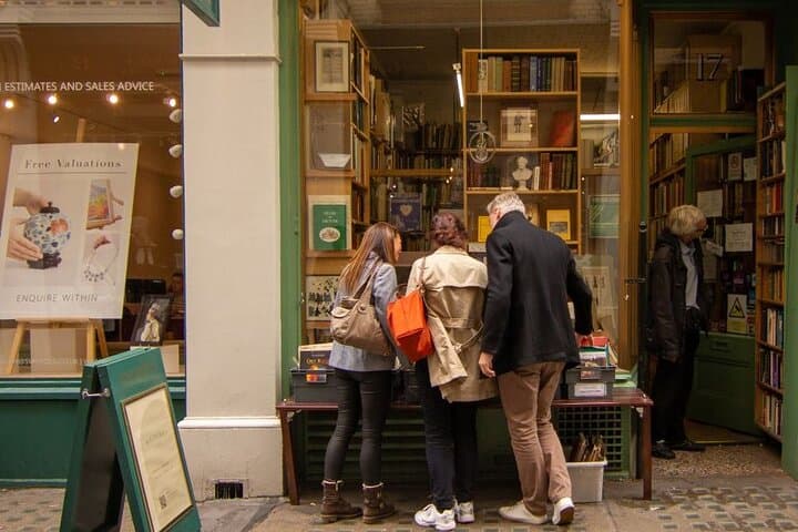 Half-Day Private London Walking Tour with a Local Guide photo 6