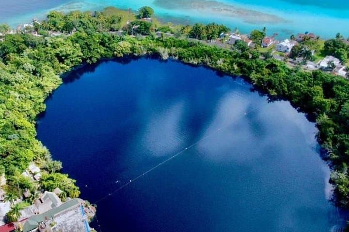 Bacalar Lagoon Kayak & Cenote Azul Day Tour from Cancun — Swim, Paddle & Lunch photo 4
