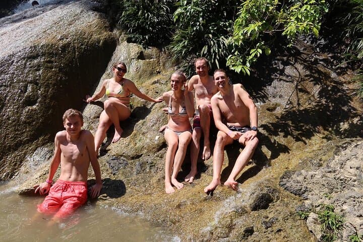 Chicala (Payandé) Waterfalls Day Trip from Ibagué — Swim, Trails & Nature photo 5