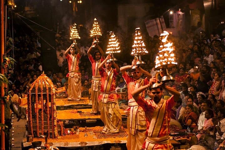 7-Day Golden Triangle Tour with Ranthambore & Varanasi — Delhi, Agra, Jaipur & Ganges Sunrise photo 1