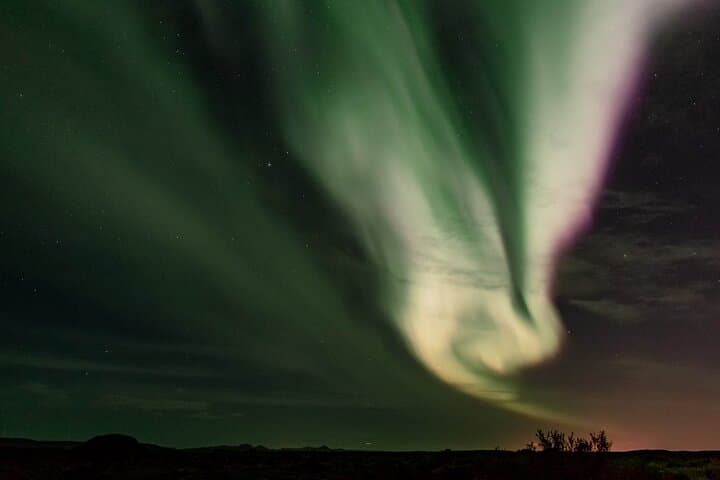 Private Northern Lights Hunt from Reykjavík — Guided Aurora Chase photo 5