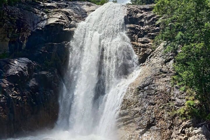 Jeep Adventure: Nha Trang Countryside Waterfall & Raglay Village Tour photo 2