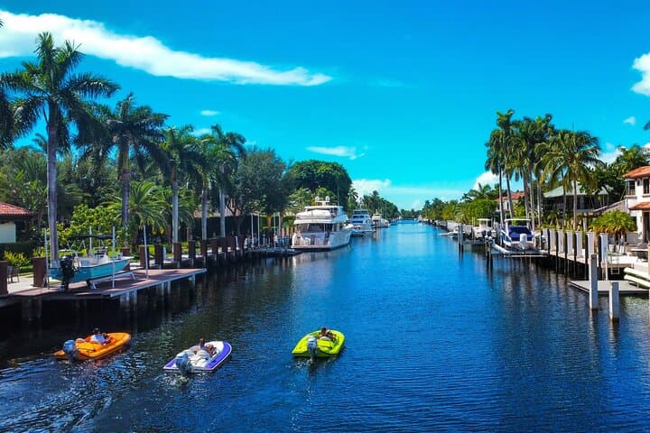 Pilot a Mini Powerboat Through Fort Lauderdale's Canals — 1-Hour Yacht & Mansion Tour photo 3