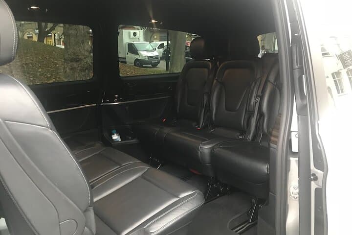 Private Transfer to Windsor Castle with Tickets — 4‑Passenger Chauffeur Service photo 5