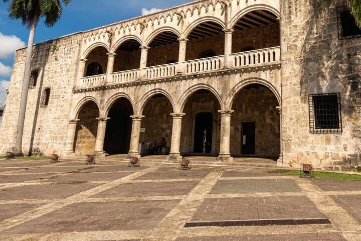 VIP Full-Day Santo Domingo: Colonial Zone, Los Tres Ojos & Columbus Lighthouse photo 6