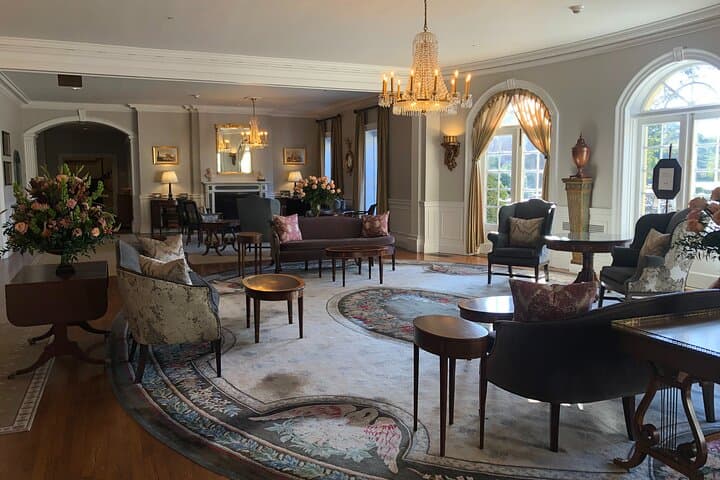 Private Colonial Williamsburg Breakfast: Before-and-After Restoration Experience photo 4