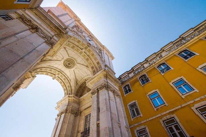 Private Transfer From Lagos to Lisbon — 3-Hour Direct Ride with Sightseeing photo 4