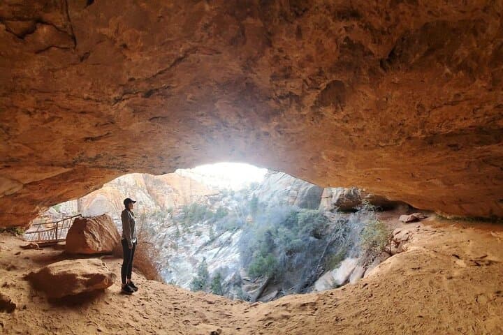 Zion Canyon, Antelope Canyon & Horseshoe Bend Day Tour from Las Vegas — What to Expect photo 5