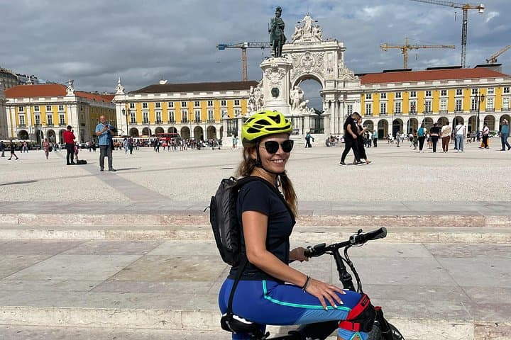 Electric Bike Tours in Lisbon: Guided E‑Bike City Ride photo 2