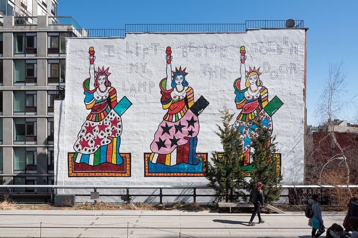 Chelsea Galleries and High Line: Art, Architecture & History Walking Tour photo 5