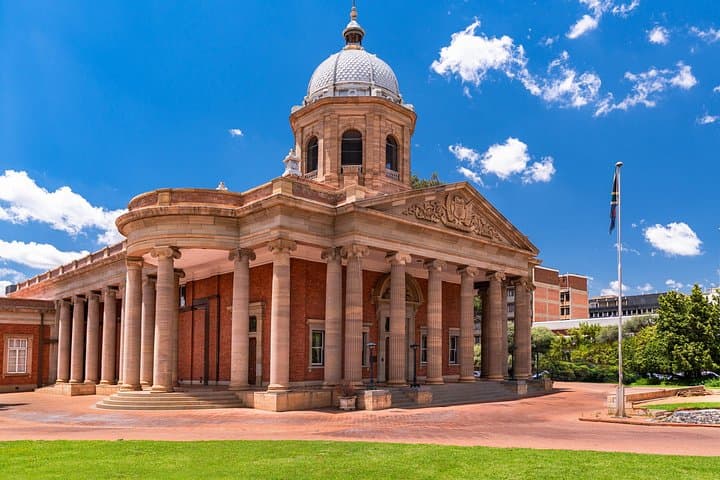 Bloemfontein City Private Sightseeing Tour — Explore the City of Roses in Two Hours