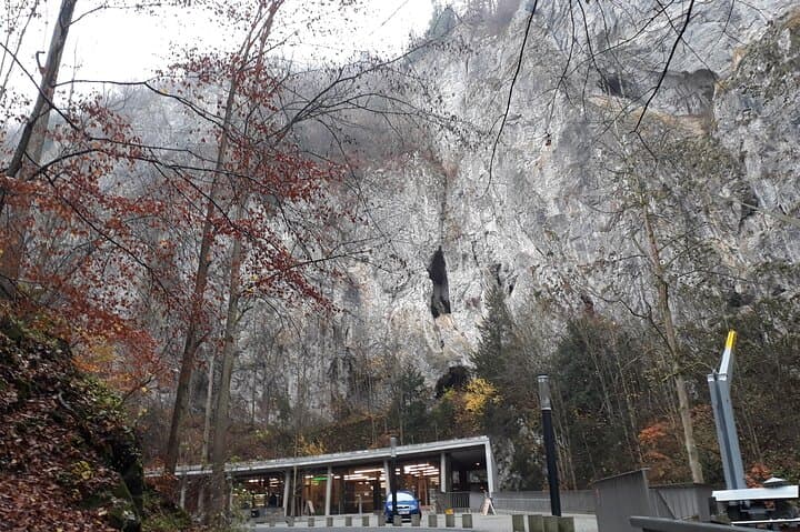 Half-Day Macocha Abyss & Punkva Caves Tour from Brno — Boat Ride Through the Moravian Karst photo 5