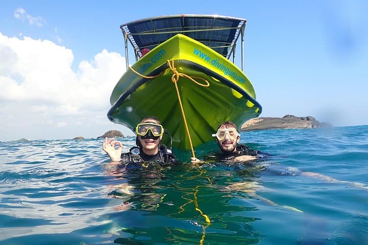 PADI Advanced Open Water Diver Course in Unawatuna: Wrecks, Reefs & Night Dives