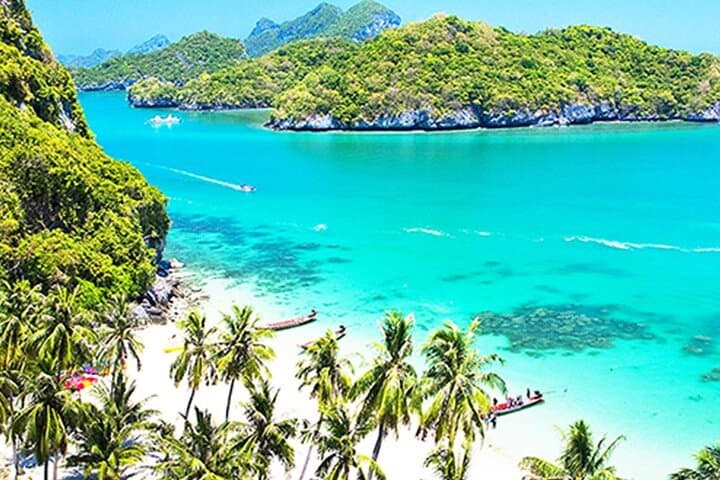 Angthong Marine Park Full-Day Big Boat Tour from Koh Samui