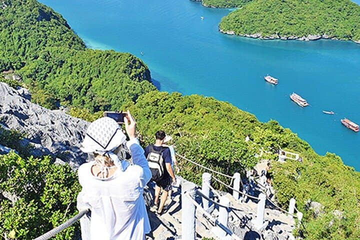 Angthong Marine Park Full-Day Big Boat Tour from Koh Samui photo 2