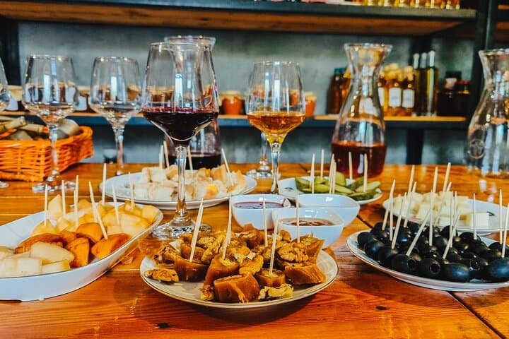 Kakheti Private Wine Tour: David Gareja, Sighnaghi & Lunch photo 5