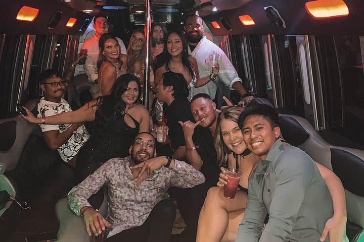Las Vegas Ultimate Party Pass: VIP Club Crawl with Party Bus & Free Drinks photo 4