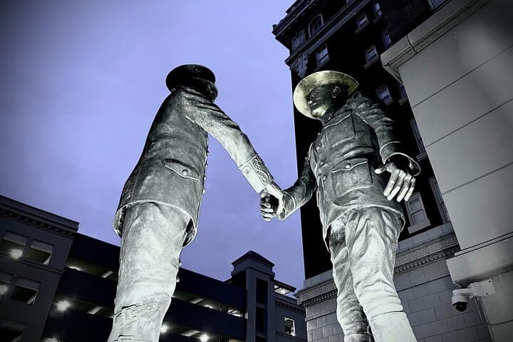 El Paso Ghost Tour: Haunted Cowboys & Outlaws Walking Tour in Sun City photo 5