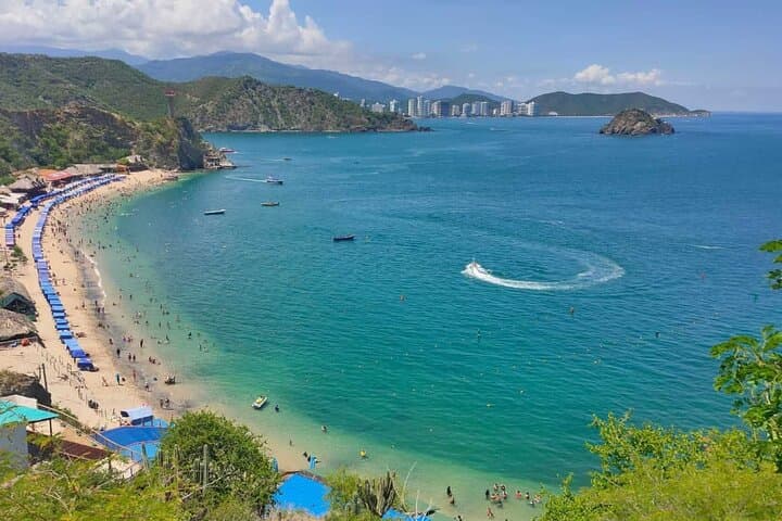 Santa Marta Full-Day Boat to Playa Blanca or Inca Inca with Lunch photo 1