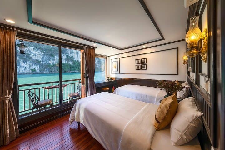 Lan Ha Bay 2-Day Luxury Cruise: Kayaking, Tra Bau & Dark-Light Cave Experience photo 2