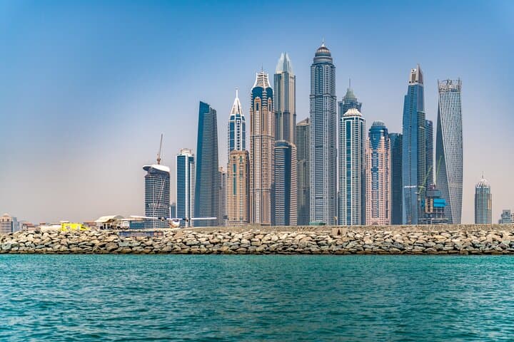 Dubai Skyline Tour: Marina Yacht Cruise & The View at The Palm