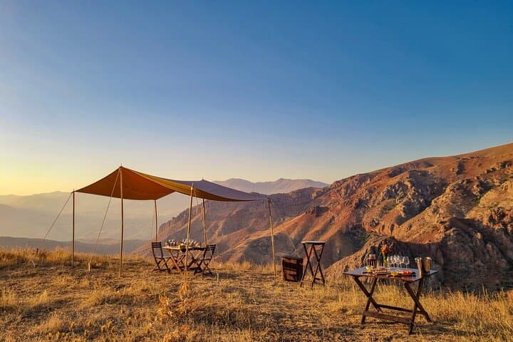 Winemaker's Table on the Areni Cliffs: Dinner Above Noravank & Wildlife Viewing