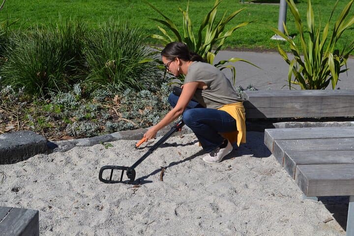 Melbourne Treasure Hunt 101: St Kilda Metal Detecting Beach Adventure photo 5