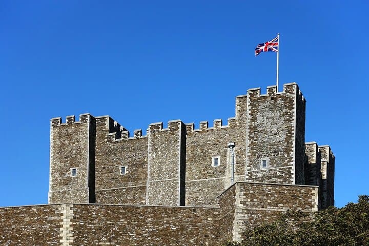 Castles and Cathedrals Tour from London — Hever, Dover & Canterbury 2-Day Guided Experience photo 2